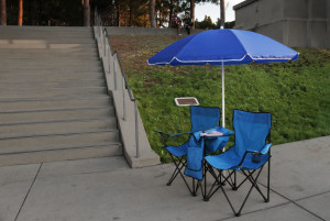 blue pop up camp chairs with umbrella